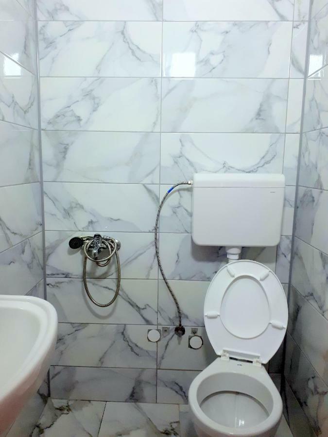 Edelweiss Hostel Штип Екстер'єр фото